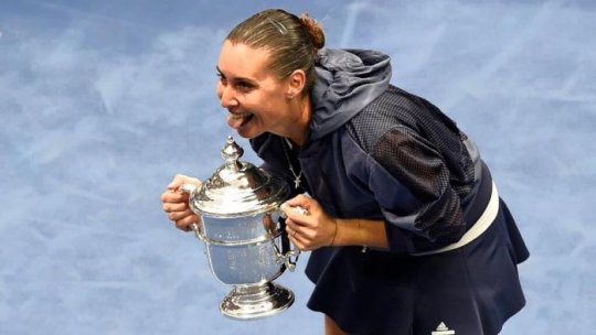 Flavia Pennetta câştigă US Open şi îşi anunţă retragerea din tenis
