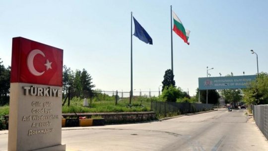 Bulgaria a trimis armata pentru securizarea graniţei cu Turcia