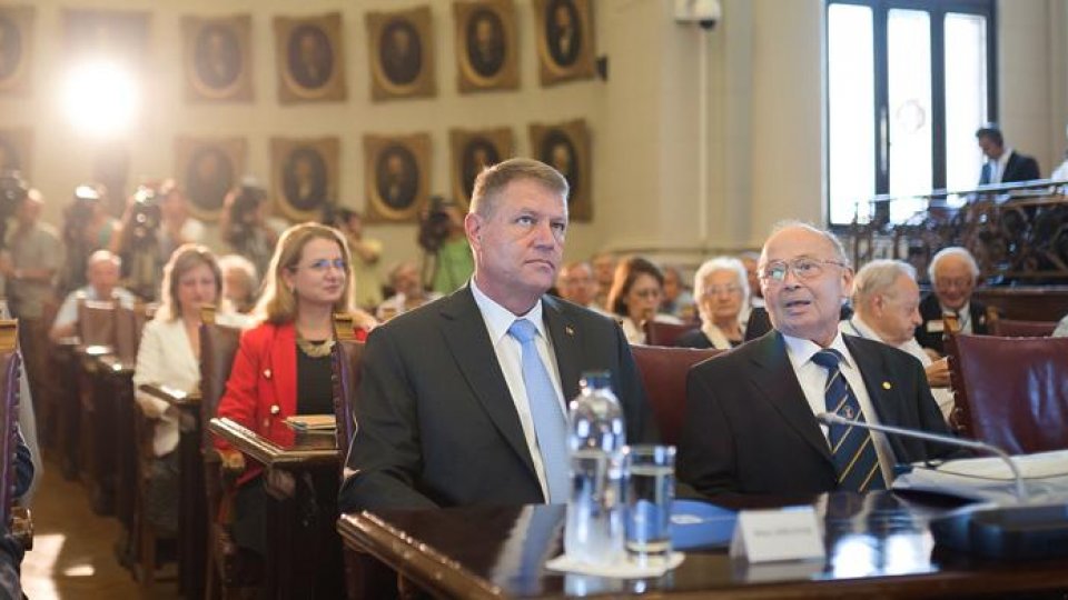 Preşedintele Klaus Iohannis cere mai mulţi bani pentru cercetare