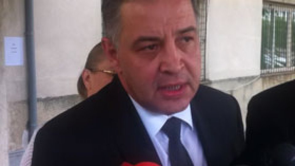Vlad Moisescu şi Costin Berevoianu, reţinuţi de DNA