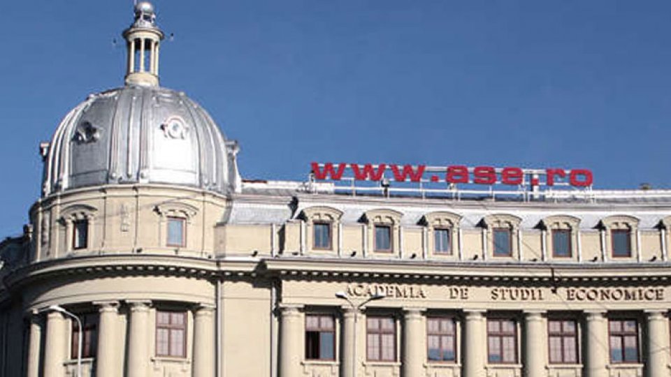 Studenţii se întorc la cursuri