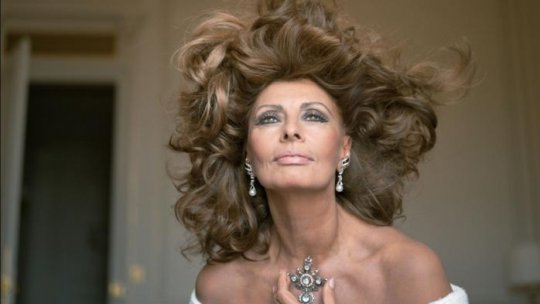 Sophia Loren Nr. 1, "cremos şi persistent"