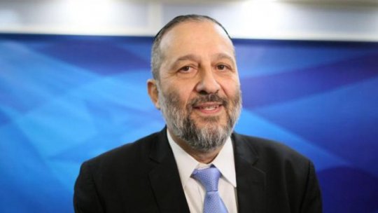 Un fost ministru israelian de interne revine în funcţie după de 22 de ani