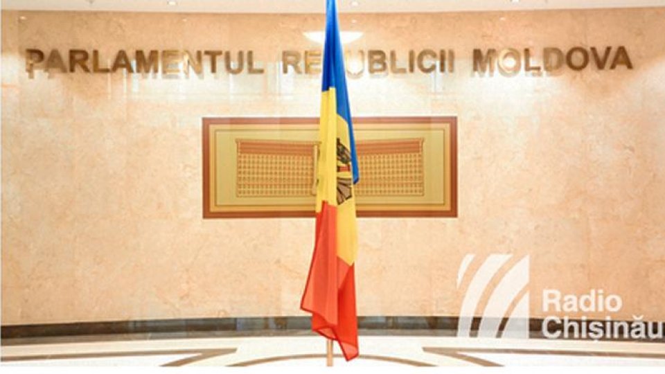 O majoritate parlamentară "a fost constituită la Chişinău"