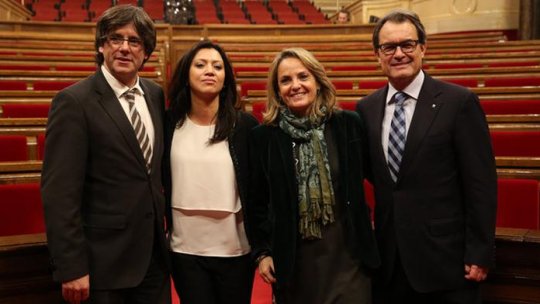 Noul lider al guvernului Cataloniei, căsătorit cu o româncă