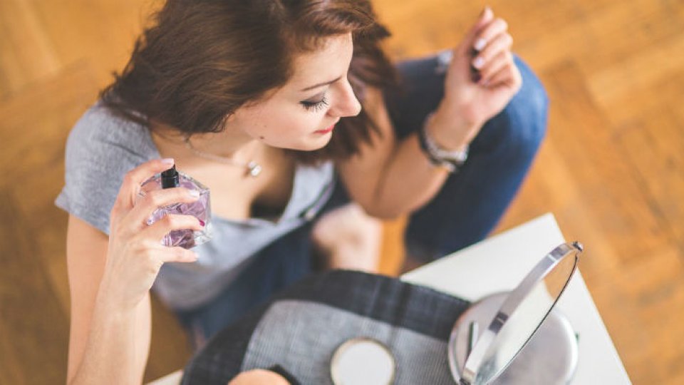 Metodă revoluționară de slăbit: Parfumul care reduce kilogramele