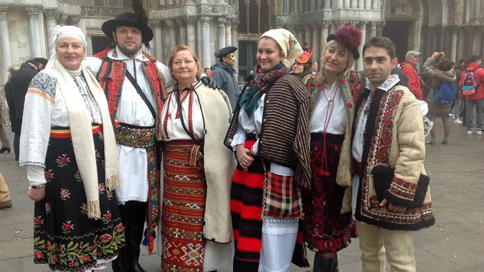 A început Carnavalul de la Veneția