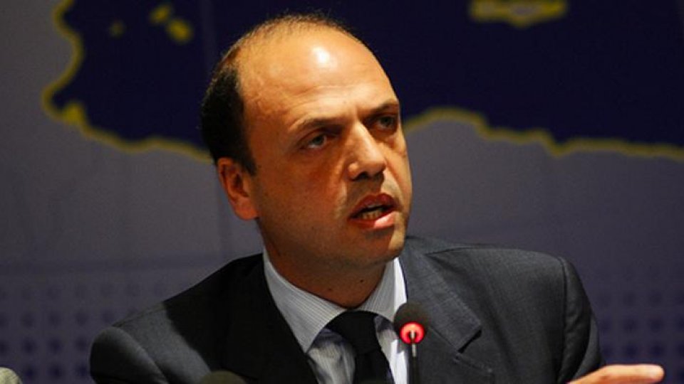 Italia ţine sub observaţie "ruta balcanică", dar nu suspendă Schengen