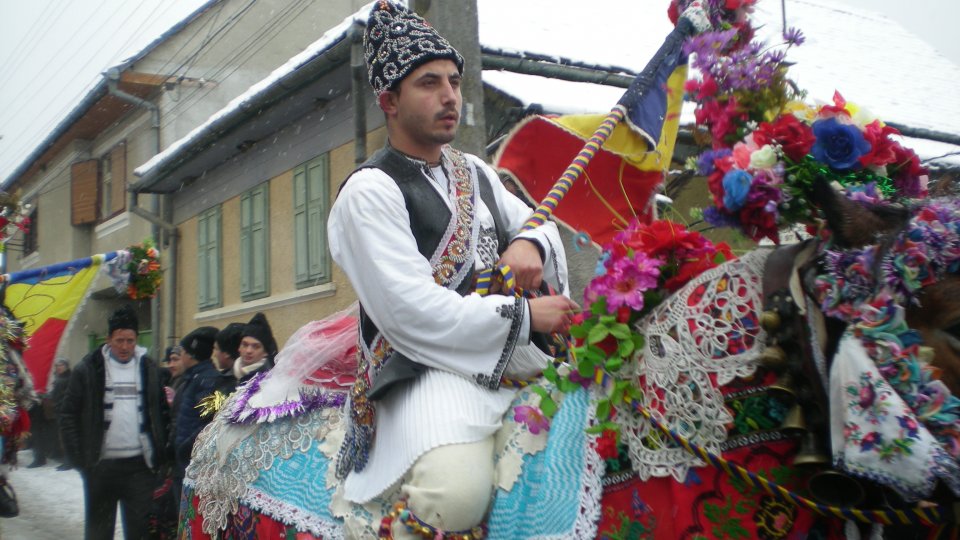 FOTO: Obicei unic într-un sat din Sibiu