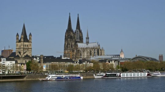 Solicitanţi de azil, printre suspecții atacurilor din Koln