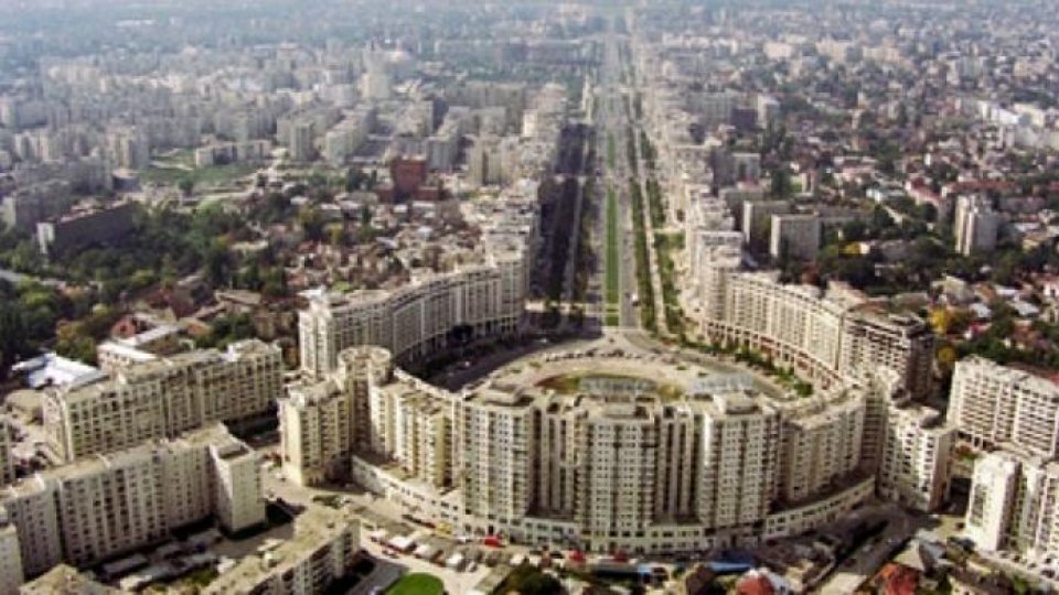 "Risipă incredibilă" de fonduri, la primăriile de sector