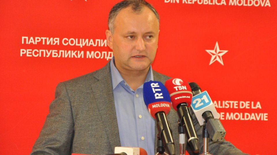 Igor Dodon, favorit în primul tur al alegerilor prezidenţiale