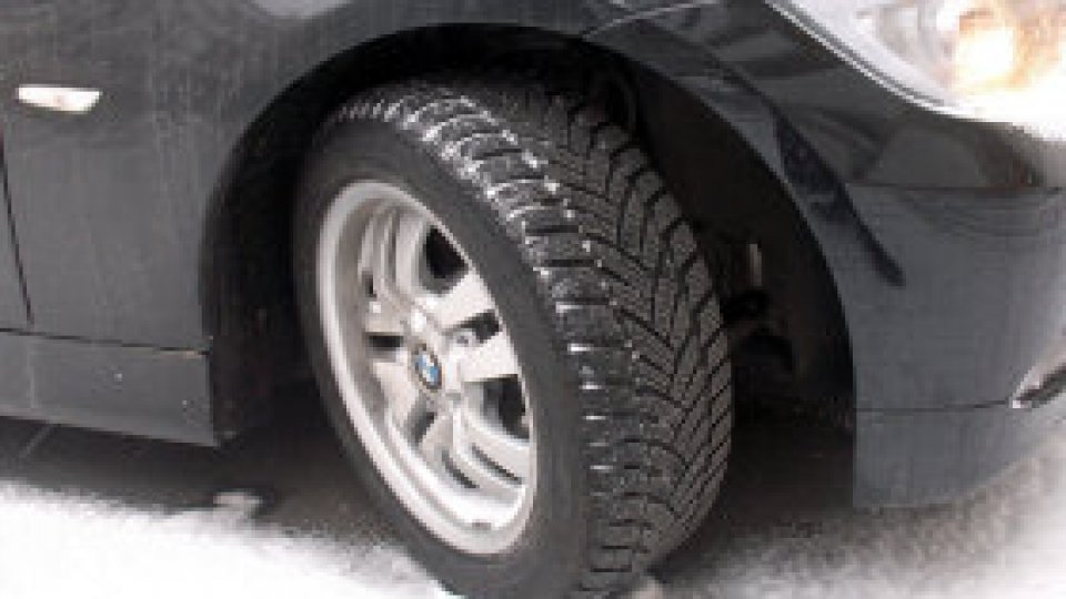 Utilizarea anvelopelor de iarnă, în funcţie de starea carosabilului
