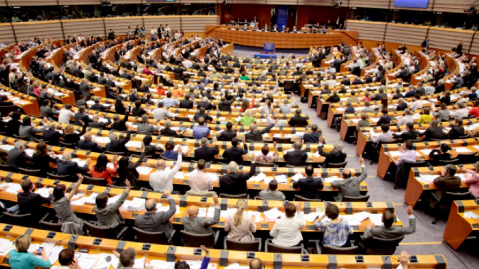 Parlamentul European a ratificat Acordul de la Paris