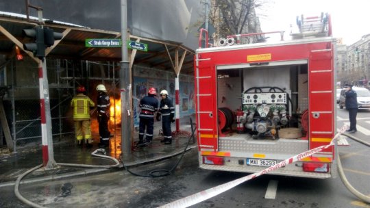 Incendiu periculos, stins în centrul Capitalei