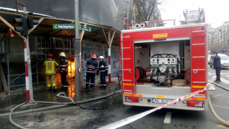 Incendiu periculos, stins în centrul Capitalei