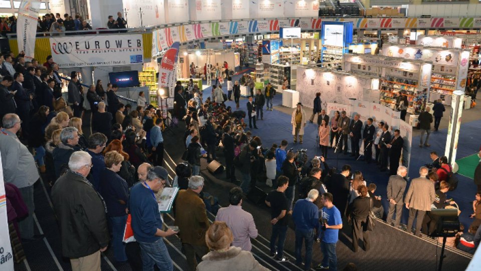 FOTO: 850 de evenimente la Târgul Internaţional Gaudeamus