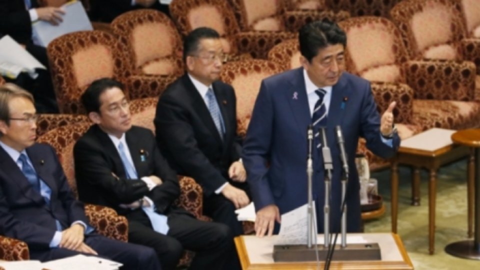 Premierul Japoniei este primul lider care se întâlneşte cu Donald Trump