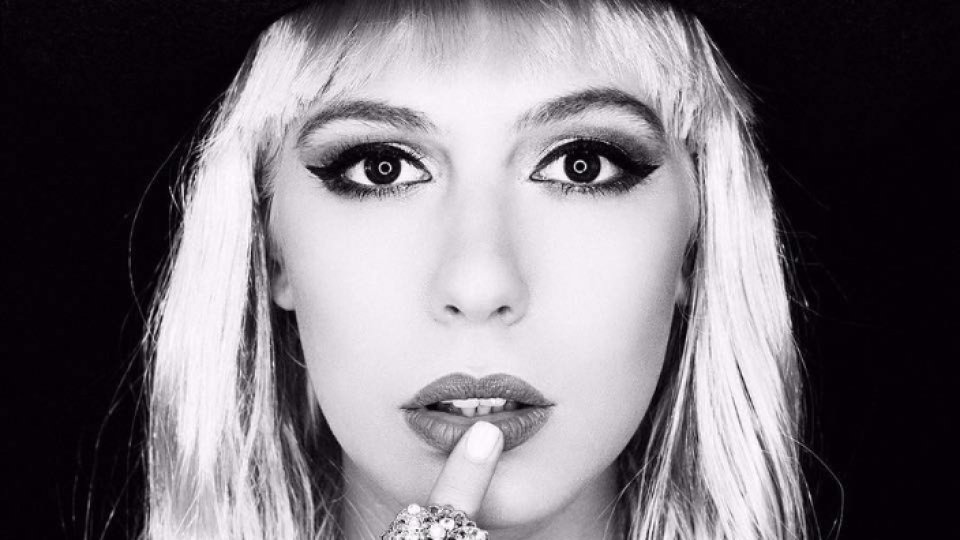 Sore, invitata Prietenilor de la 10!