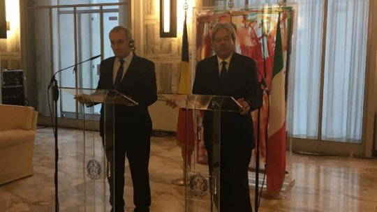 Ministrul Lazăr Comănescu la Roma, la invitația omologului său P. Gentiloni