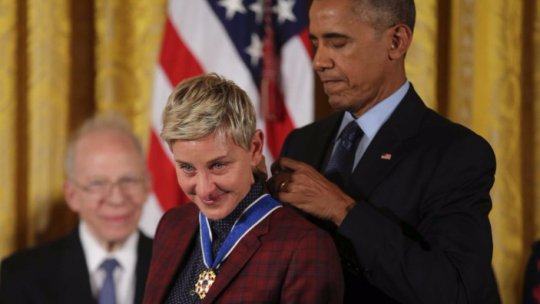 VIDEO: Barack Obama a decorat pentru ultima dată cu "Medalia Libertăţii' 
