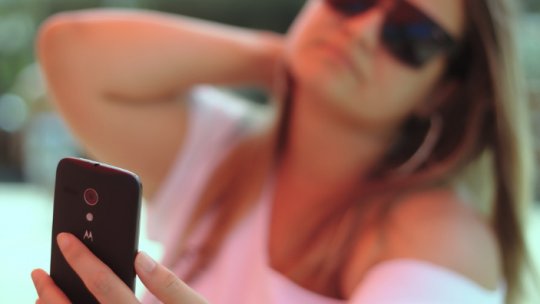 Haberturk: Persoanele care fac multe selfie-uri îmbătrânesc mai repede