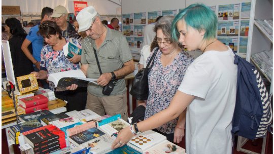 Radio România, lider pe piaţa târgurilor de carte prin Gaudeamus