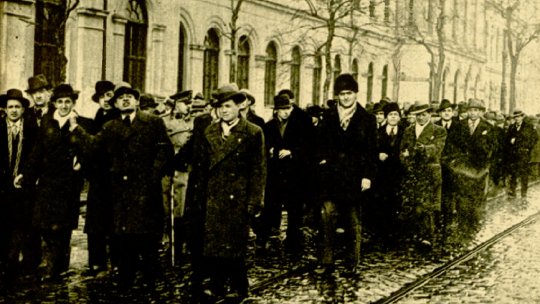 Stânga românească şi intelectualii săi. Perioada interbelică