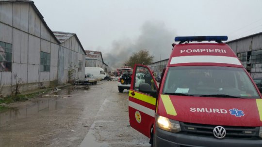 Incendiu la o hală situată în Șoseaua Ștefănești