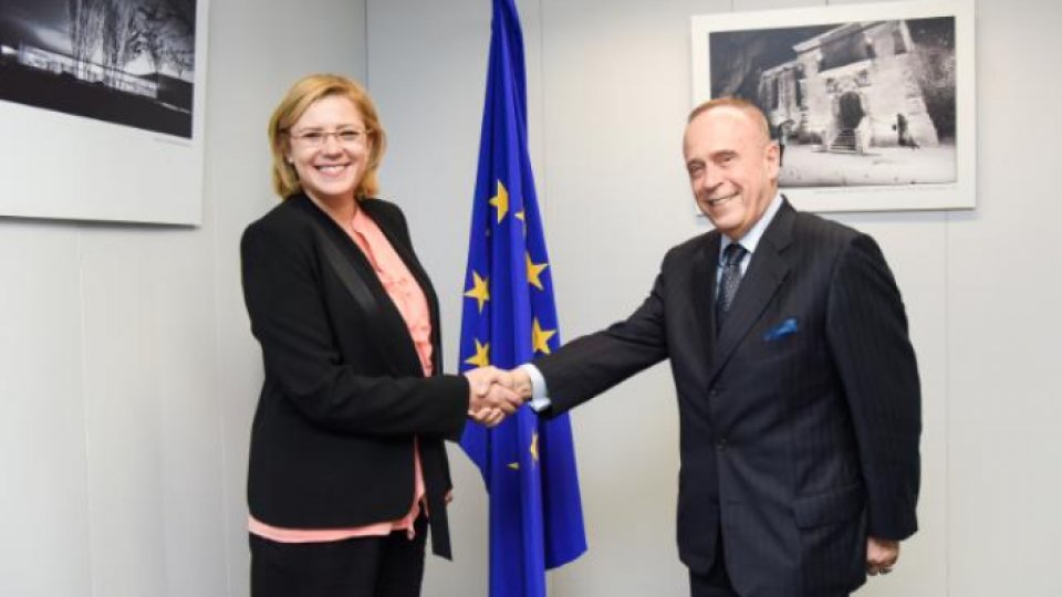Întâlnire a comisarului european Corina Creţu cu şeful ICR, Radu Boroianu