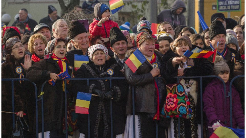 FOTO: Parade militare de Ziua Naţională