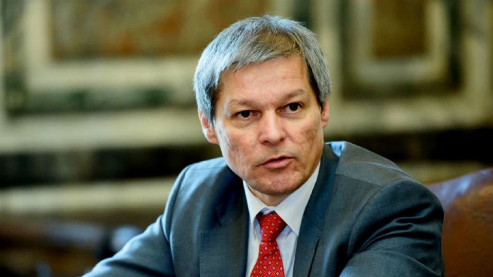 Dacian Cioloş discută cu liderii partidelor despre organizarea alegerilor