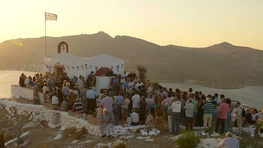 Grecia are trei luni pentru a remedia deficienţele în gestionarea migraţiei