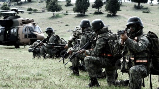 Turcia şi Arabia Saudită, posibilă ofensivă împotriva ISIS, în Siria