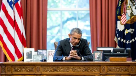 Barack Obama i-a cerut lui Vladimir Putin să oprească atacurile în Siria