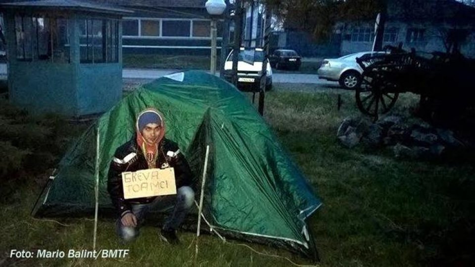 Greva foamei pentru un drum comunal