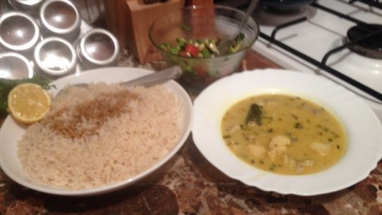 CURRY PREPARAT CÂT AI ZICE PEŞTE