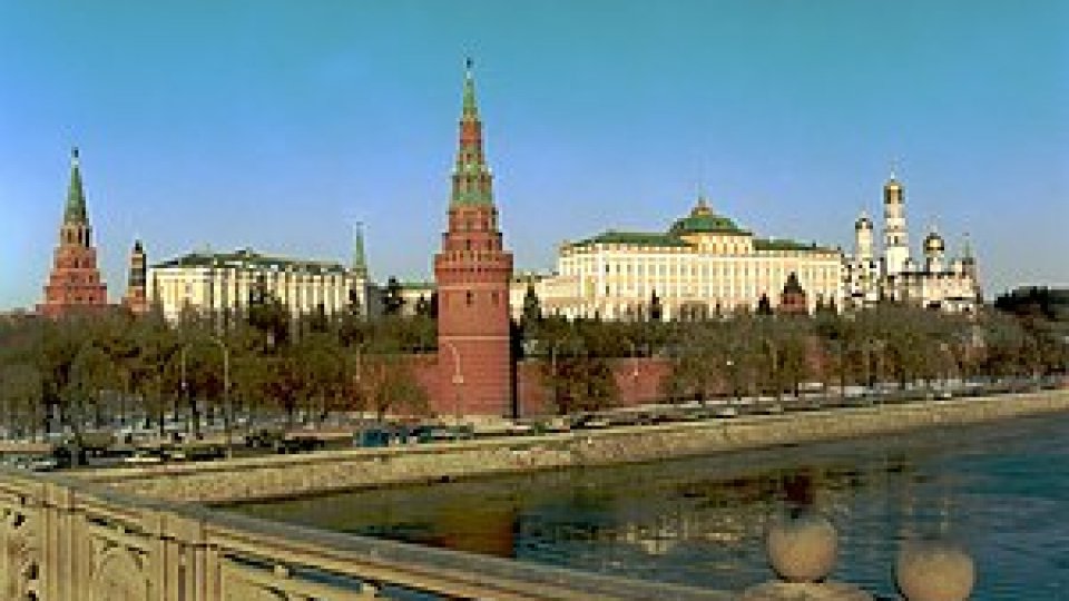 John Kerry se întâlneşte la Moscova cu Vladimir Putin