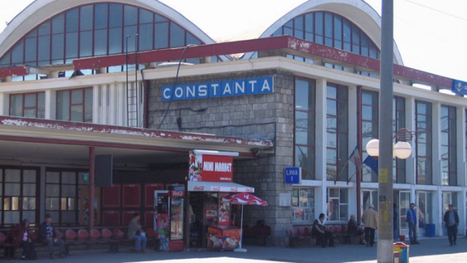 Gara Constanța, închisă în urma găsirii unui "colet suspect"