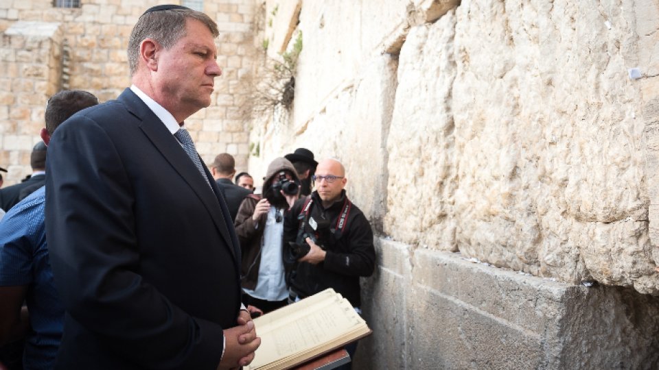 Preşedintele Klaus Johannis a vizitat Zidul Plângerii din Ierusalim