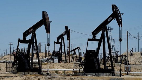 Cotaţia petrolului a scăzut cu 6%, în urma eşecului reuniunii de la Doha