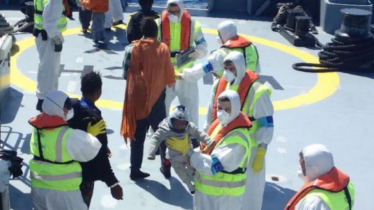 Migranţi salvaţi din apele M. Mediterane de poliţiştii de frontieră români