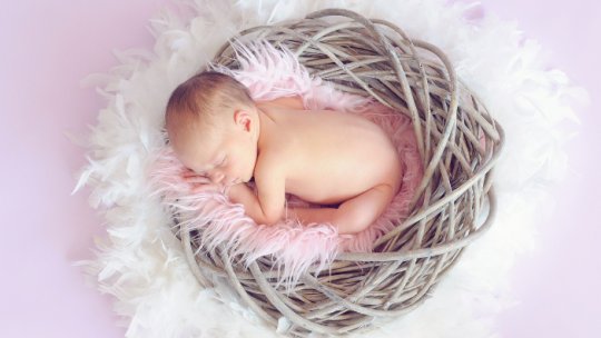 Guvernul caută bani pentru noile indemnizații neplafonate