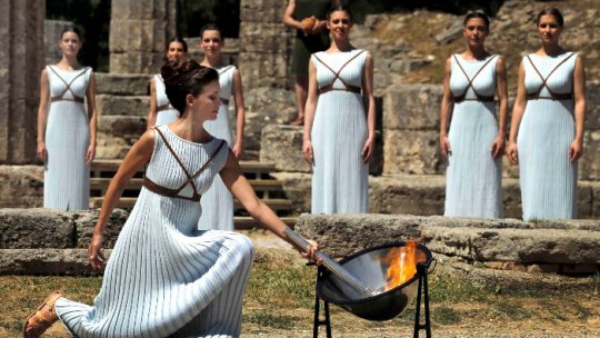 Flacăra Jocurilor Olimpice de la Rio de Janeiro, aprinsă în Grecia