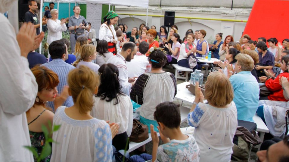 Târg de Florii la Muzeul Ţăranului Român din Bucureşti