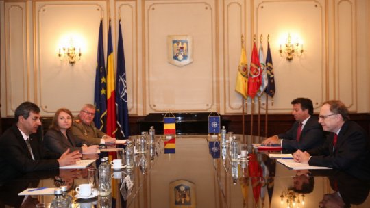 Adjunctul secretarului general al NATO, Alexander Vershbow, la București