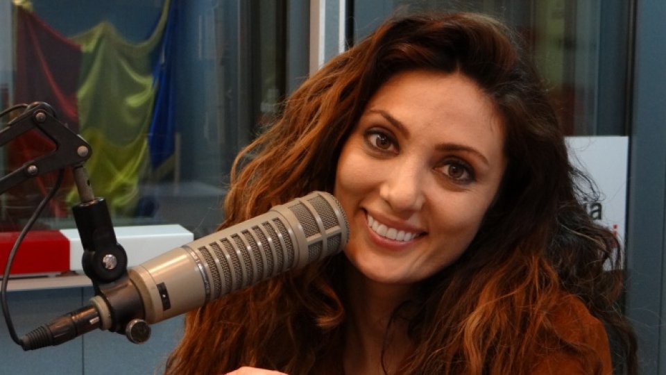 Invitată: Claudia Pavel