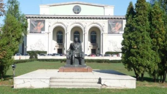 Corpul de control al premierului a iniţiat o acţiune de control la Operă