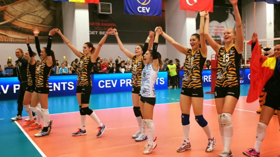 Echipa feminină de volei CSM București a câștigat Challenge Cup