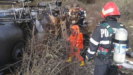 Dosar penal "in rem" în cazul cisternei cu acid sulfuric răsturnate